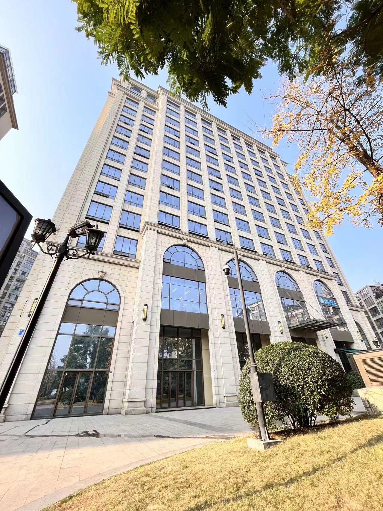 双楠华瑞中心写字楼出租｜武侯区双楠地铁7号线甲级办公26元/㎡起