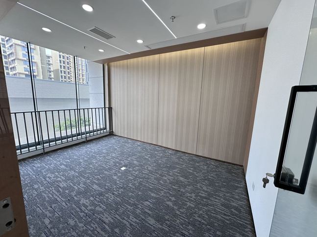 天盛国际 成华区 322.00㎡ 精装 乙级 其他