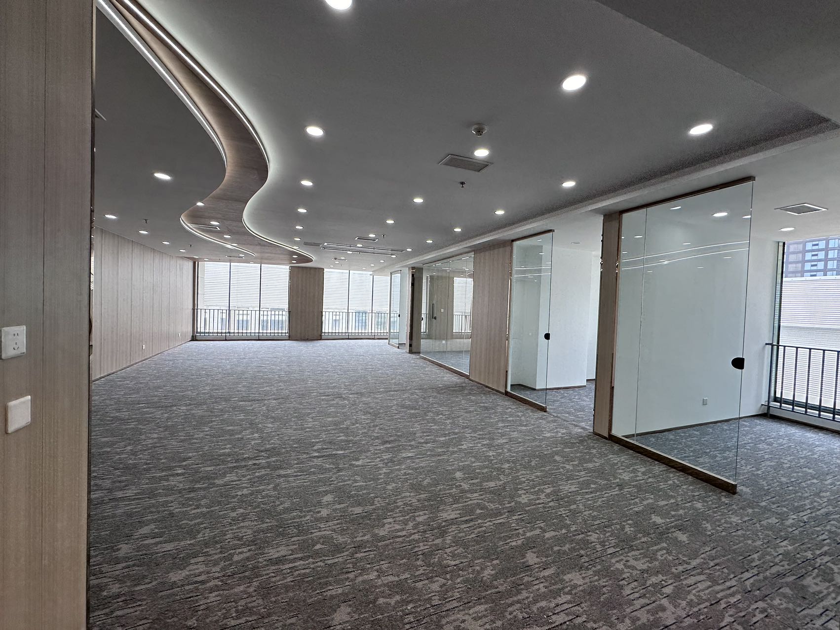 天盛国际 成华区 322.00㎡ 精装 乙级 其他