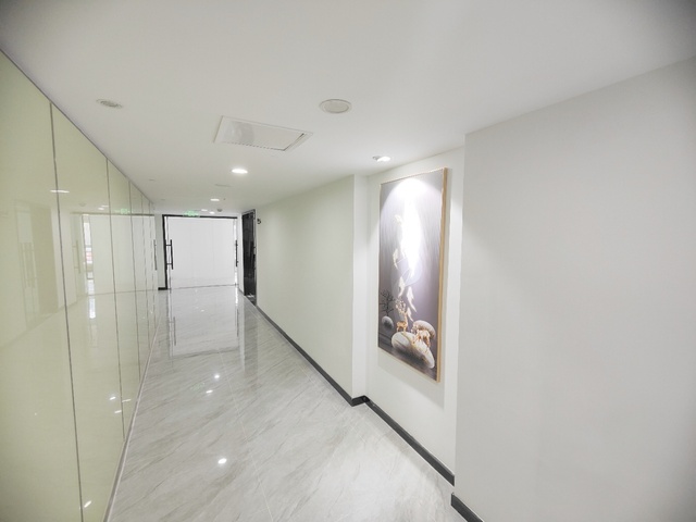 万通金融广场 金牛区 122.00㎡ 精装 其他 无加时费,带露台