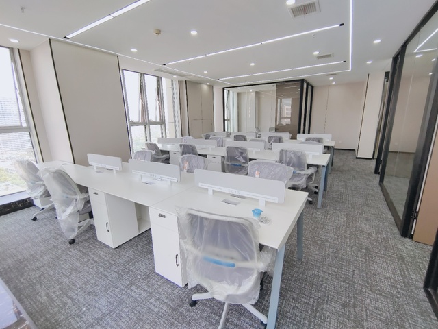 泰业城中城 青羊区 188.00㎡ 精装 甲级 无加时费,多面采光 含物业