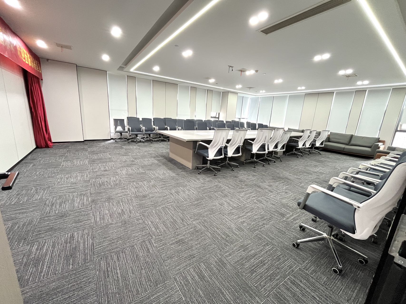 润莱金座 高新南区 650.00㎡ 精装 甲级 无加时费