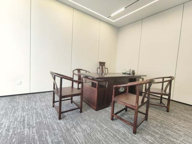 龙腾广场 成华区 338.00㎡ 精装 甲级 多面采光