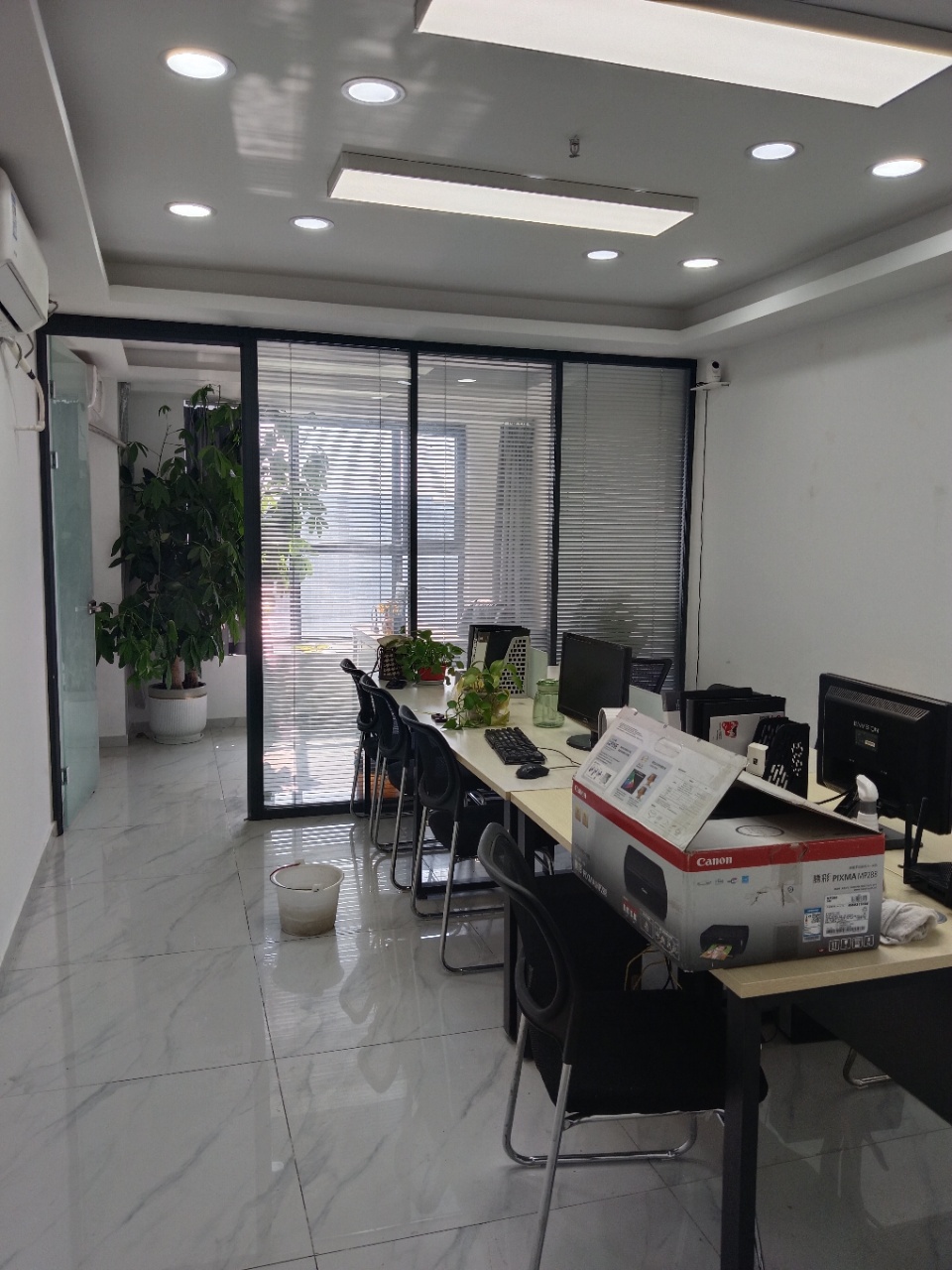 青羊万达广场 青羊区 50.00㎡ 精装 其他 无加时费,室内卫生间,通上下水