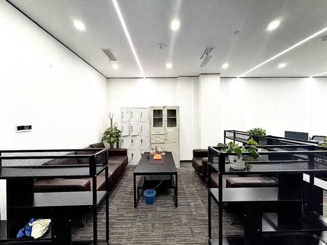 梦魔方广场 成华区 236.78㎡ 精装 乙级 其他