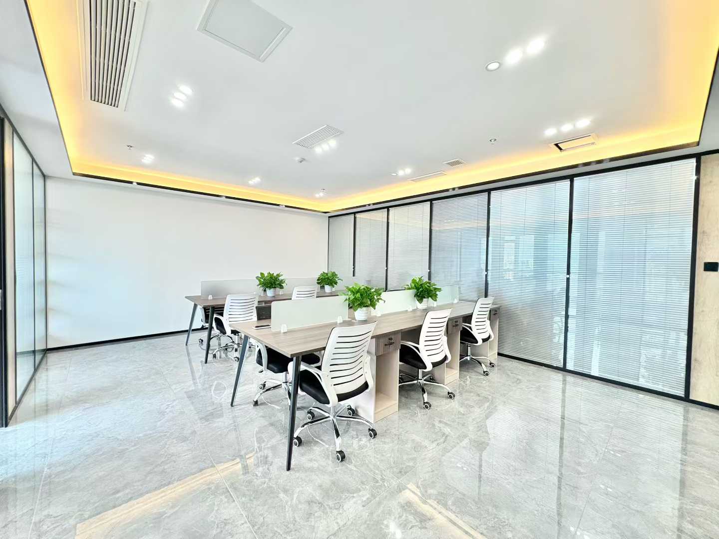 君信大厦 金牛区 168.80㎡ 精装 甲级 其他
