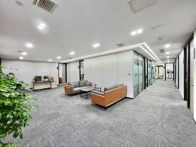 润莱金座 高新南区 1338.00㎡ 简装  甲级 其他
