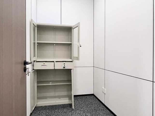 鼎冠中心 武侯区 270.00㎡ 精装 乙级 无加时费