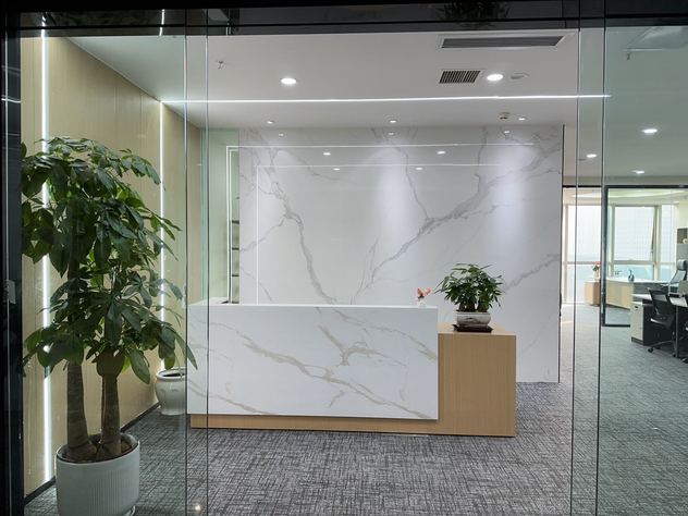 ACC中航城市广场 高新南区 260.00㎡ 精装 乙级 电梯口 含物业