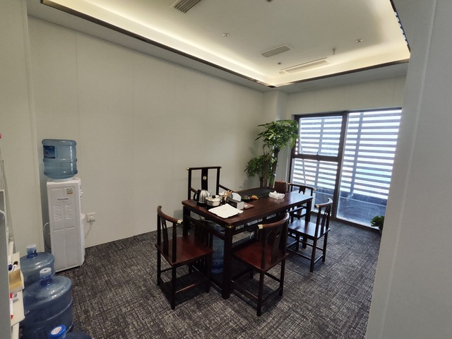 五冶大厦 锦江区 129.00㎡ 精装 乙级 无加时费