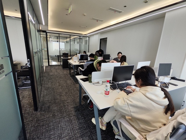 五冶大厦 锦江区 129.00㎡ 精装 乙级 无加时费