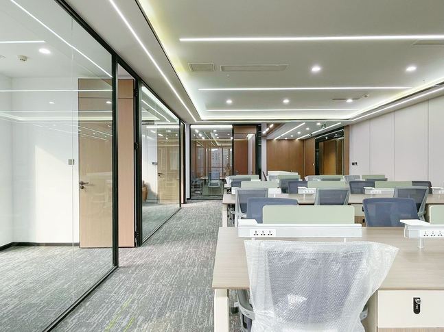 誉峰国际中心 高新南区 285.00㎡ 精装 乙级 其他