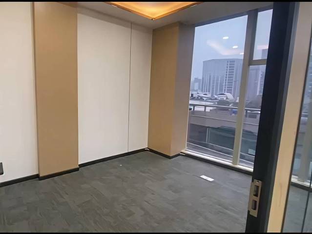 西环广场 青羊区 81.00㎡ 简装  乙级 其他