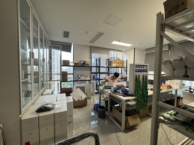 星宸国际 高新南区 483.00㎡ 精装 甲级 电梯口,多面采光