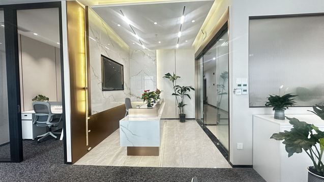 雄川金融中心 高新南区 268.00㎡ 精装 甲级 无加时费