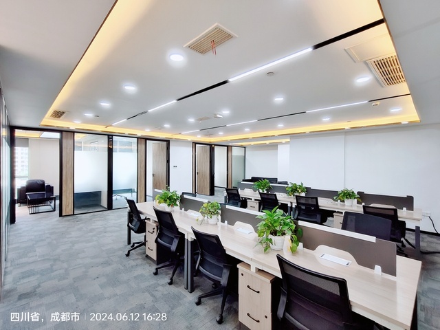 安格斯峰汇中心 金牛区 242.09㎡ 精装 乙级 无加时费