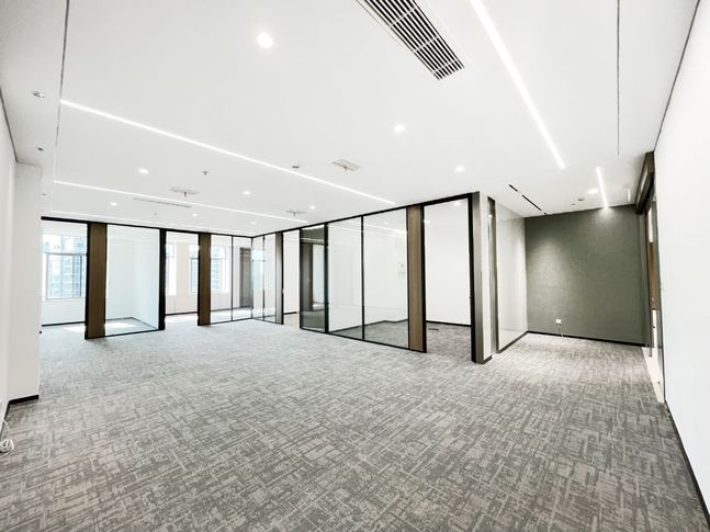 孵化园 高新南区 211.20㎡ 精装 乙级 无加时费 含物业