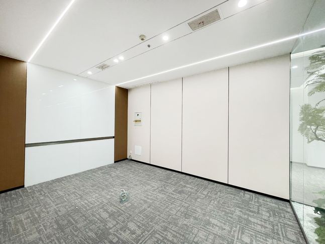 孵化园 高新南区 345.1㎡ 精装 乙级 无加时费 含物业