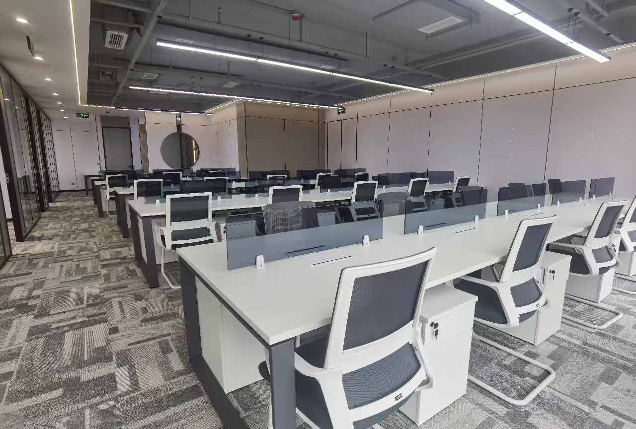 星宸国际 高新南区 428㎡ 精装 甲级 电梯口,多面采光