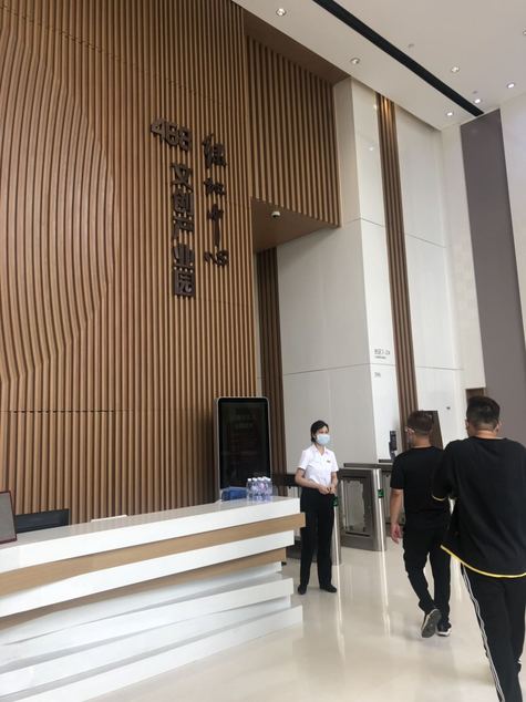 绿地中心468锦峰 锦江区 360.00㎡ 精装 甲级 定制装修